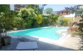 4-bedroom Villa w/ Swimming Pool, 50 mins from BUE